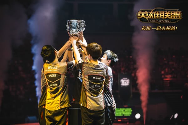 3月5日宿命之战!全华班RNGvs联赛王者EDG_