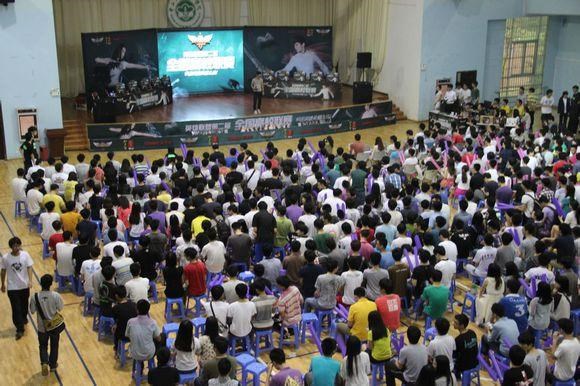 电竞产业迎政策利好 高校电竞专业呼之欲出_兔