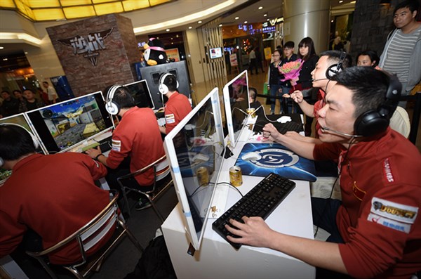 2015逆战城市巡回赛 重庆赛区选手生活照_兔