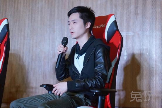 中国第一电竞椅傲风 成首个京交会电竞椅品牌