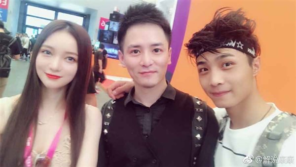 男版最骚艳舞!综皇康康教你《有一个姑娘》真