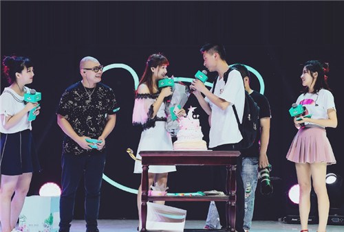 2018ChinaJoy完美收官 熊猫直播展台嗨翻天!