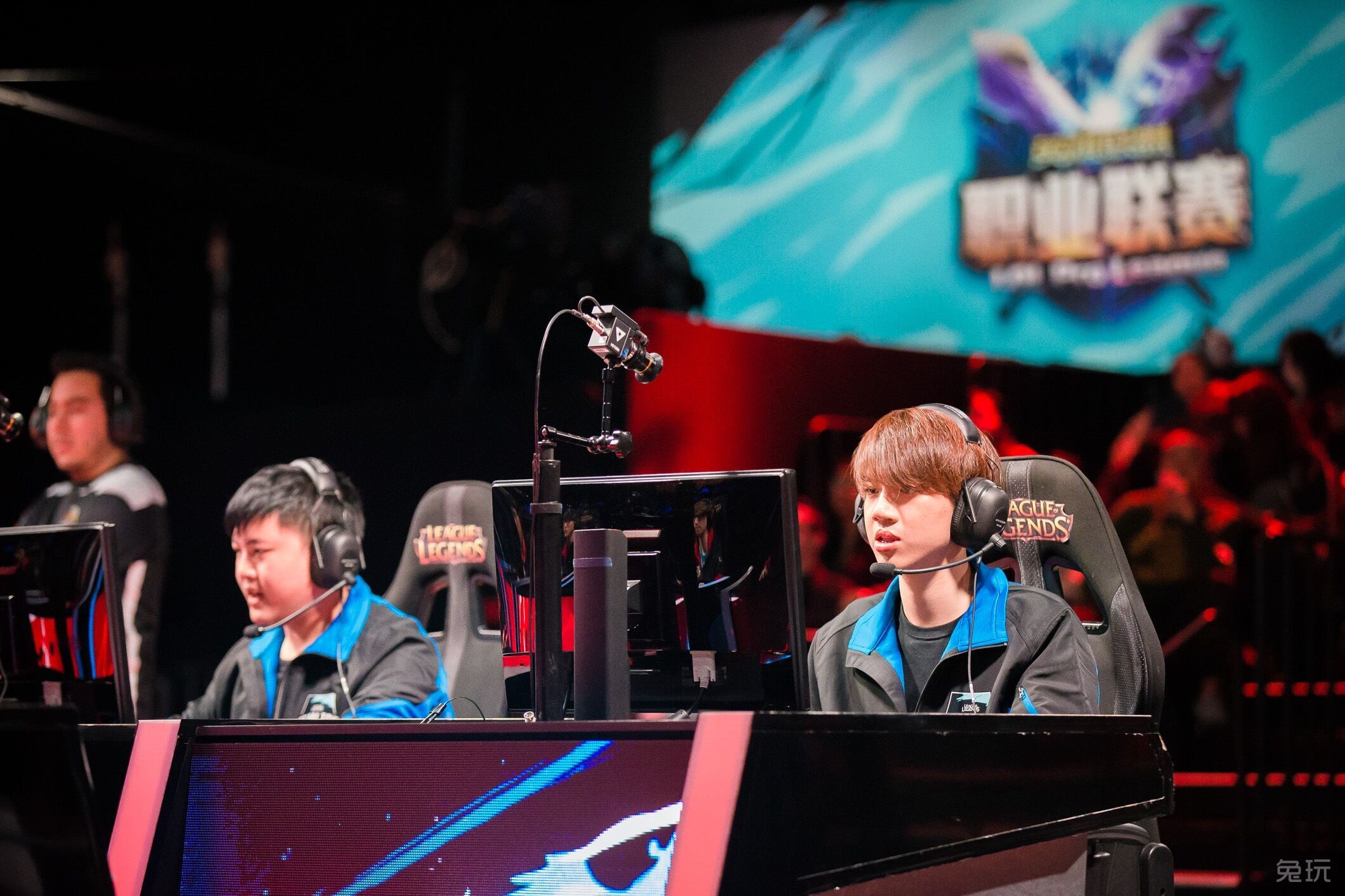 英雄联盟历届s赛冠军|专访Gogoing和英雄联盟赛事制作人：选择电竞，无悔